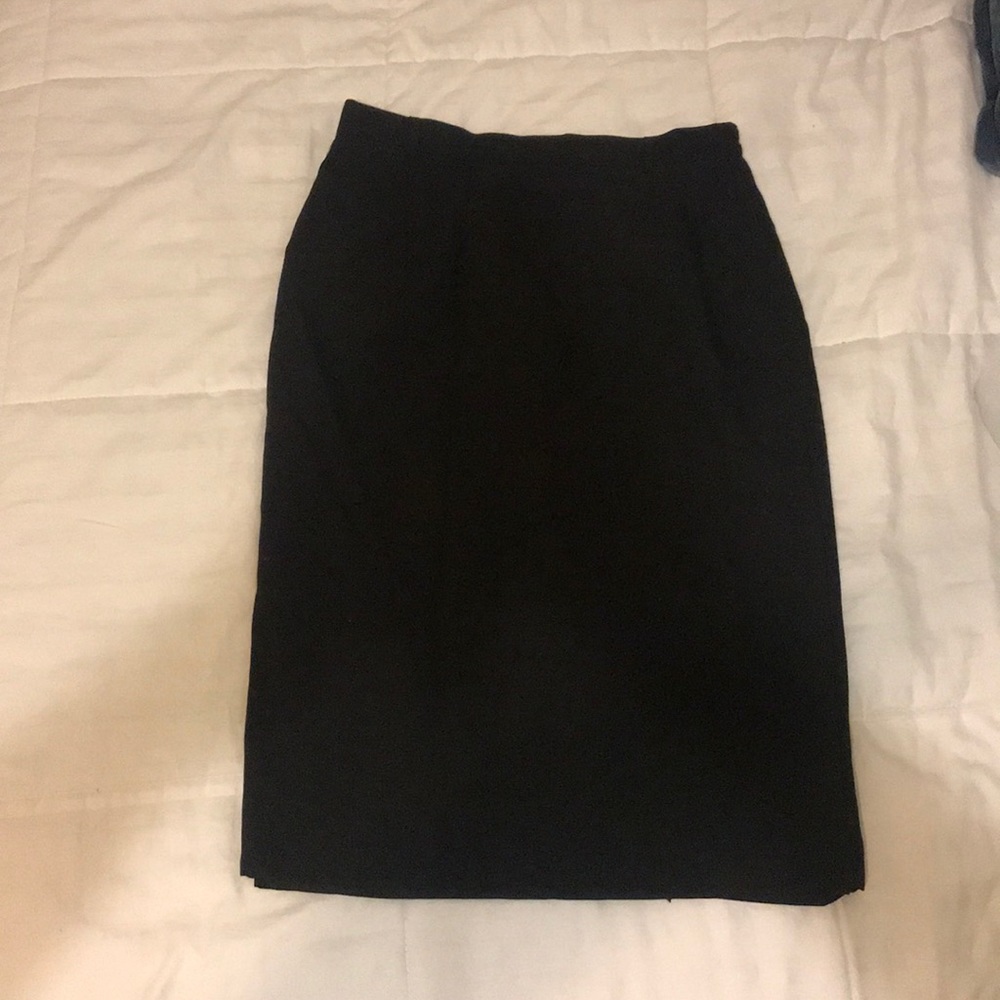 Black Pencil Skirt Size: 12